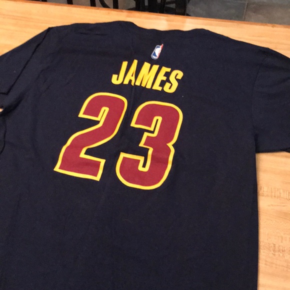 Lebron James Cavs player T shirt - Picture 2 of 3